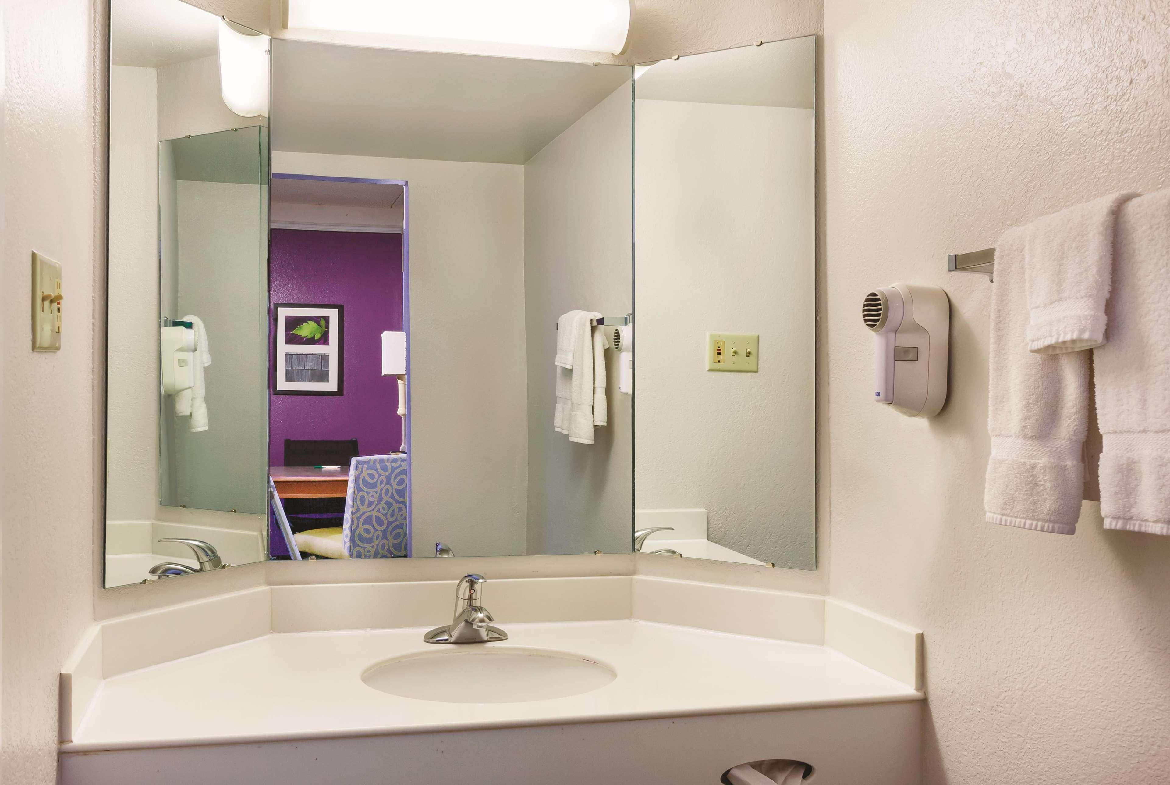 Travelodge By Wyndham Houston Cy-Fair Cypress Zewnętrze zdjęcie